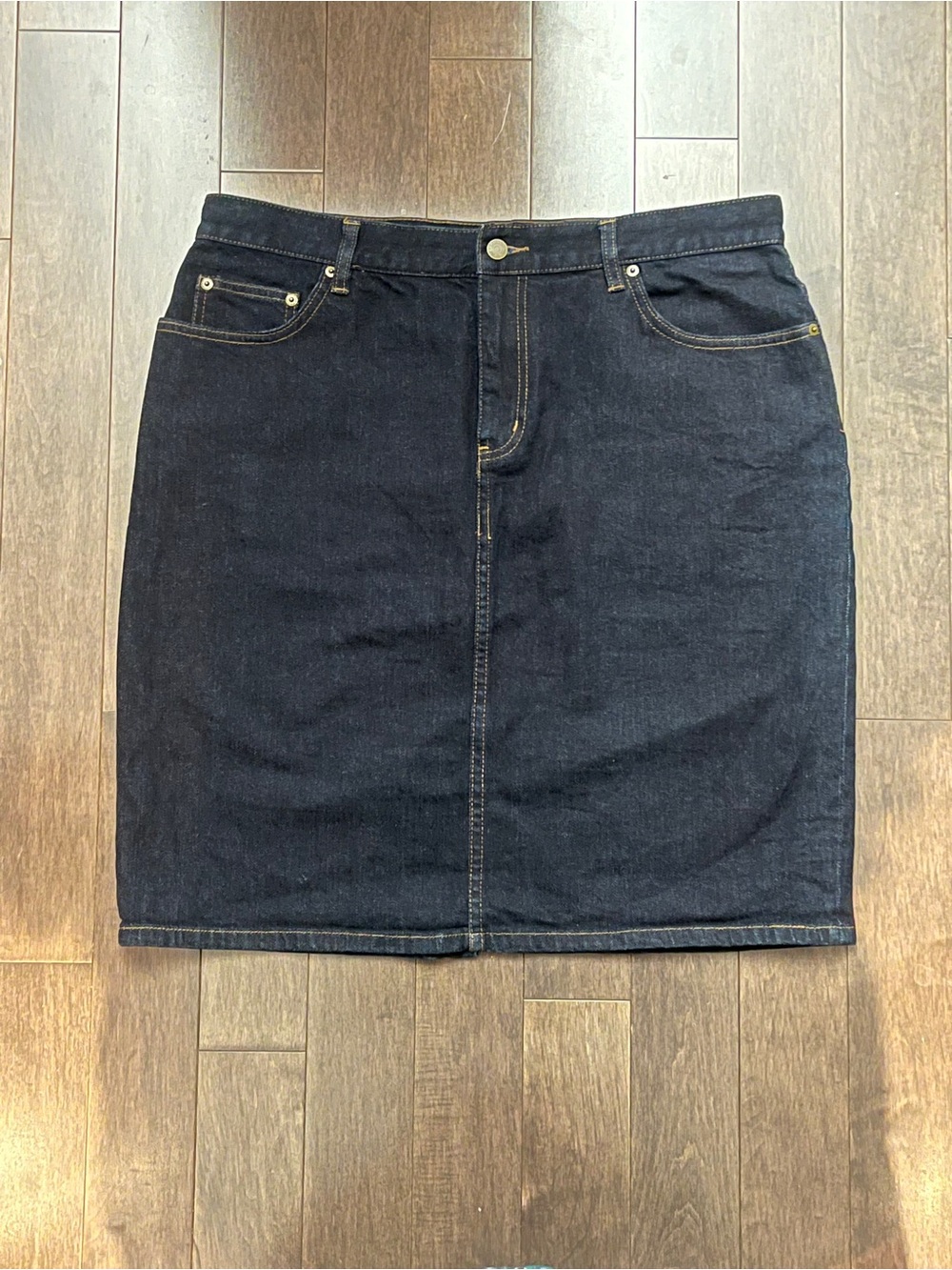 Lauren Ralph Lauren Dark Indigo Denim Skirt with Brown Leather Patch